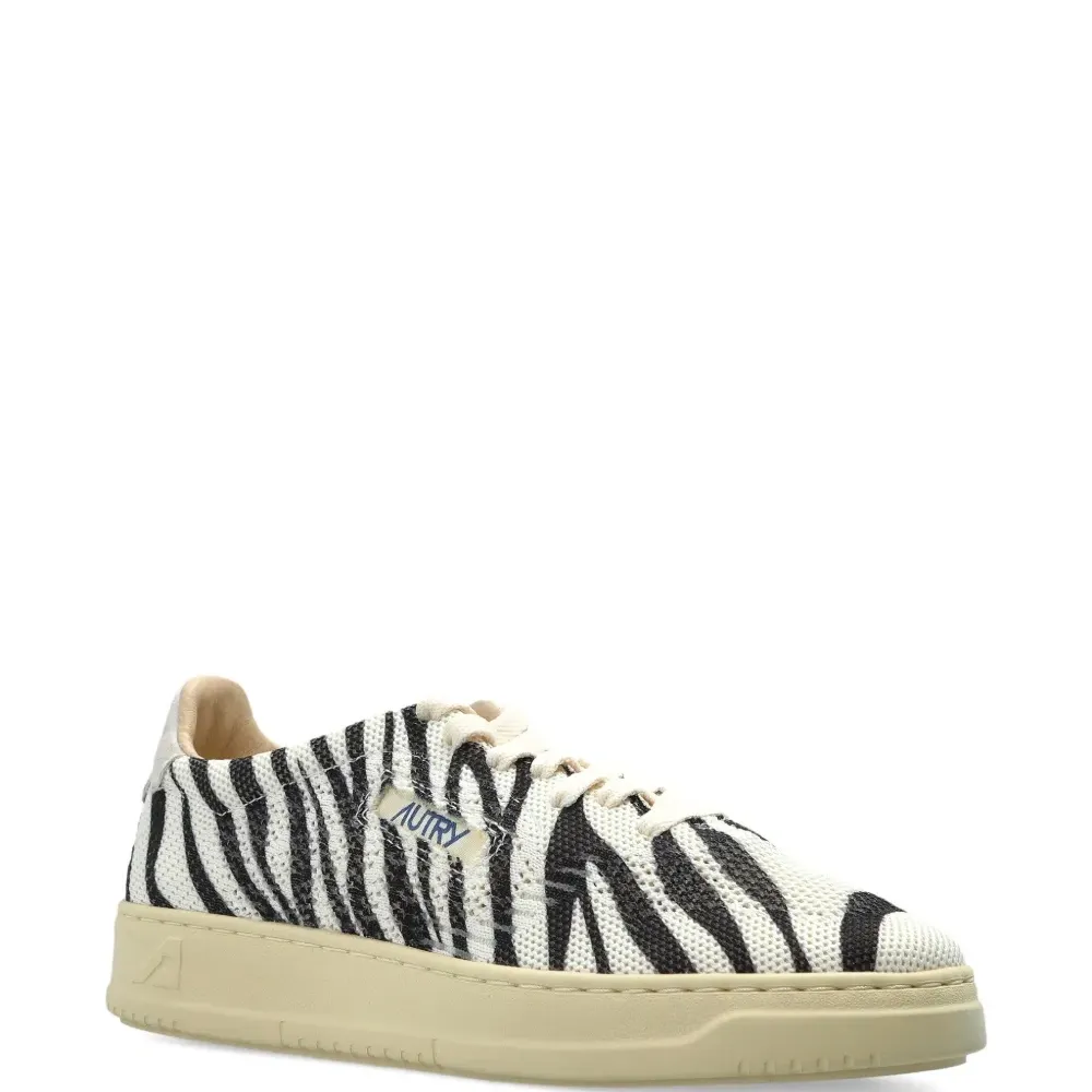 Кроссовки с принтом зебры