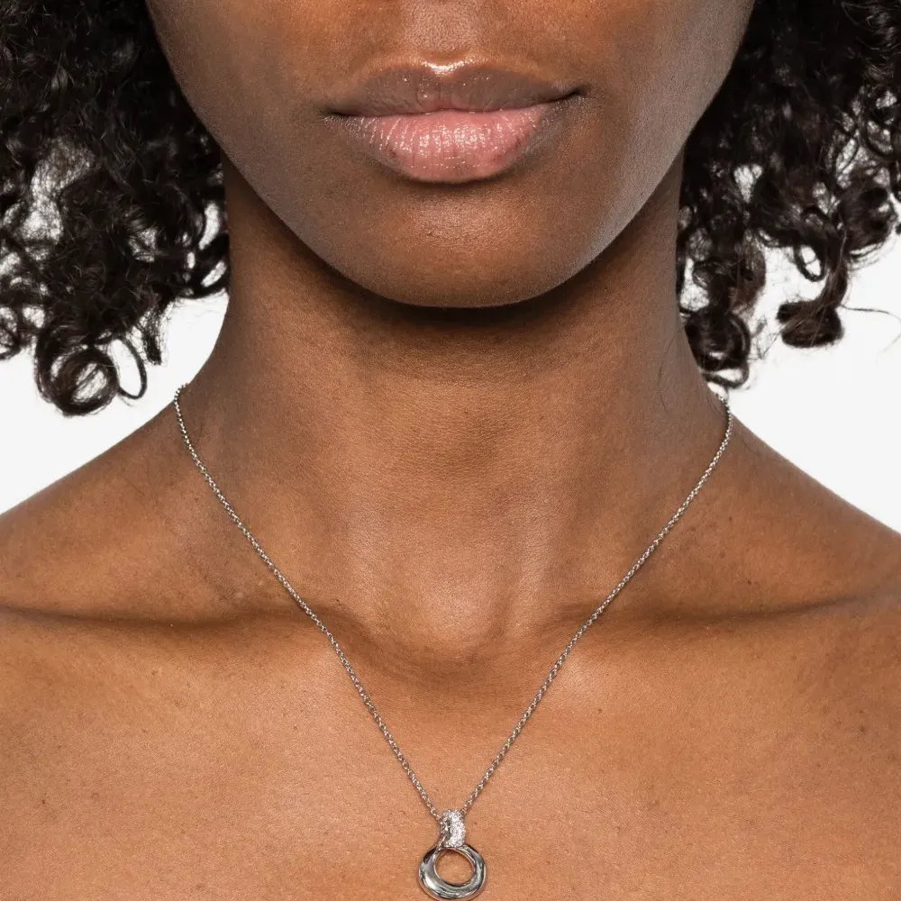 Колье с подвеской