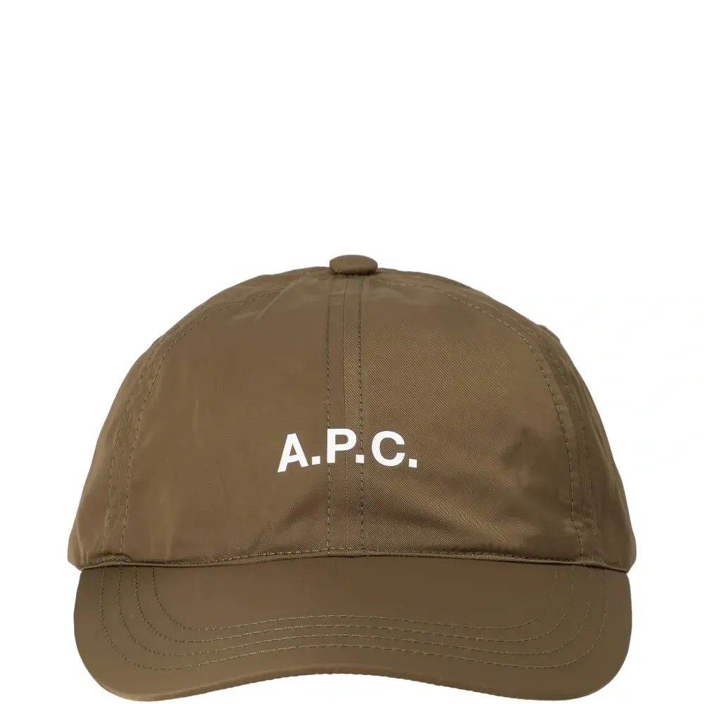 Бейсболка с логотипом