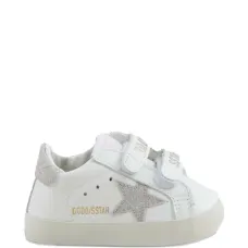 Кроссовки с ремешком и аппликацией в виде звезды Кроссовки с ремешком и аппликацией в виде звезды