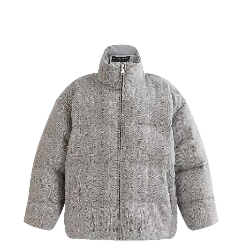 Пуховик с высоким воротником Пуховик с высоким воротником