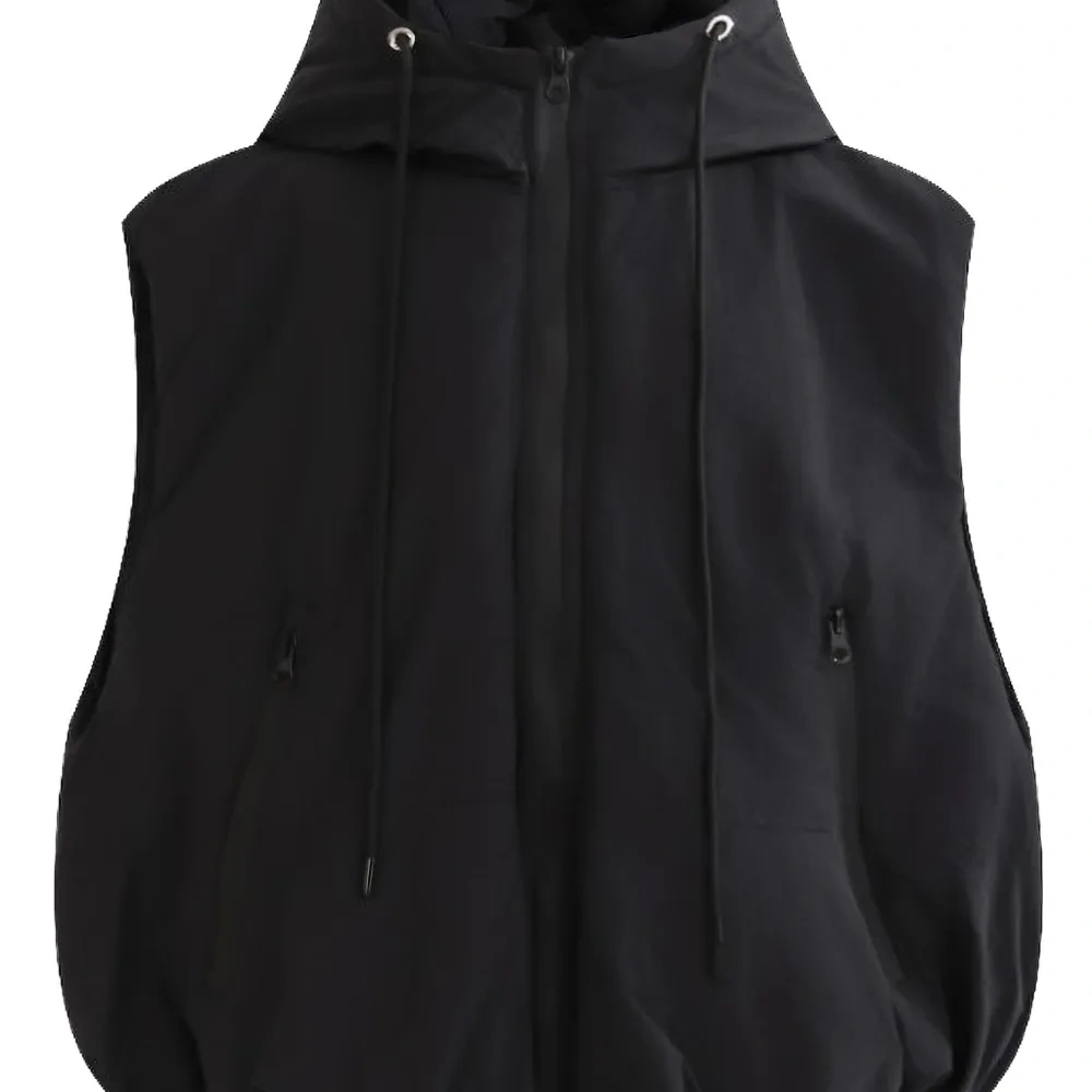 Пуховый жилет на молнии Пуховый жилет на молнии