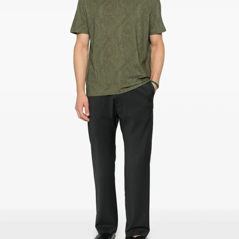 Футболка с узором "пейсли"