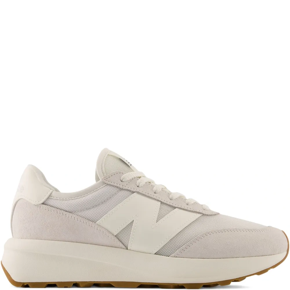 Кроссовки 370