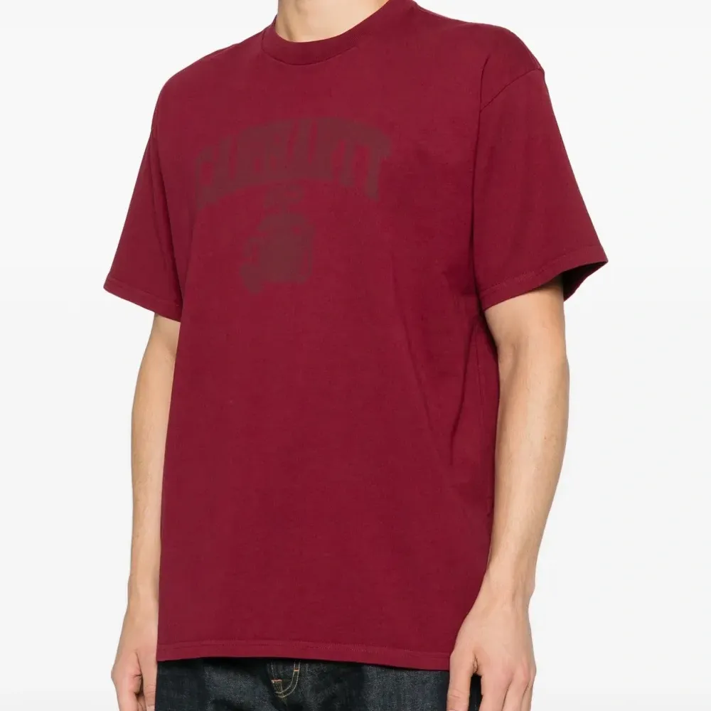 Футболка с принтом-логотипом