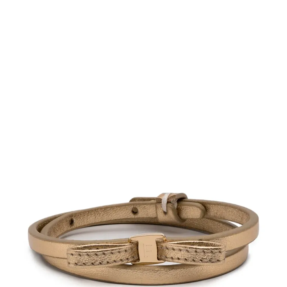 Браслет с бантом