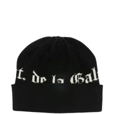 Шапка-бини с надписью