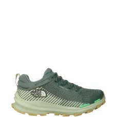 Кроссовки в полоску