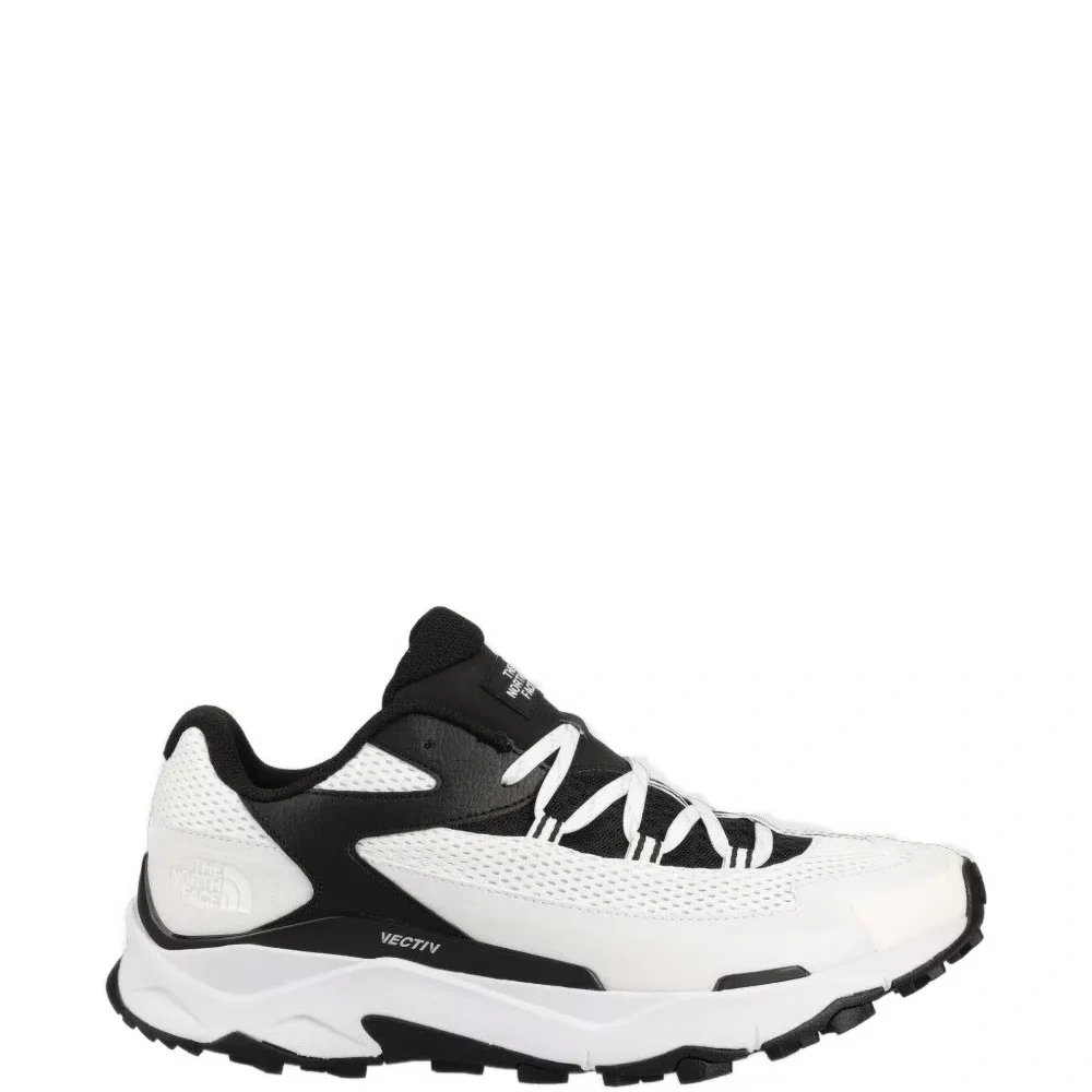 Кроссовки с логотипом