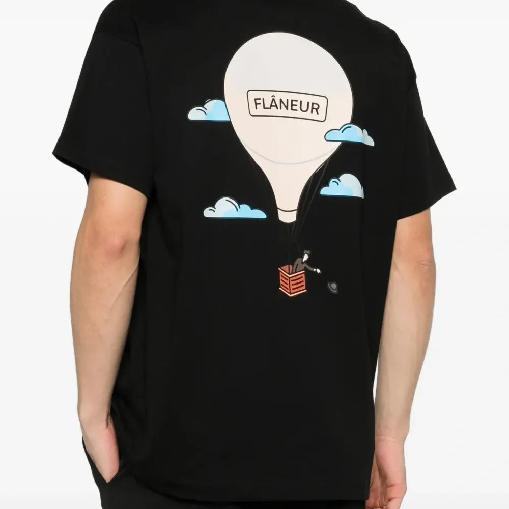 Футболка с графическим принтом