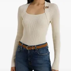 Топ с пряжкой