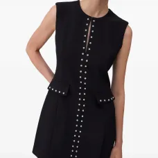 Мини-платье с заклёпками