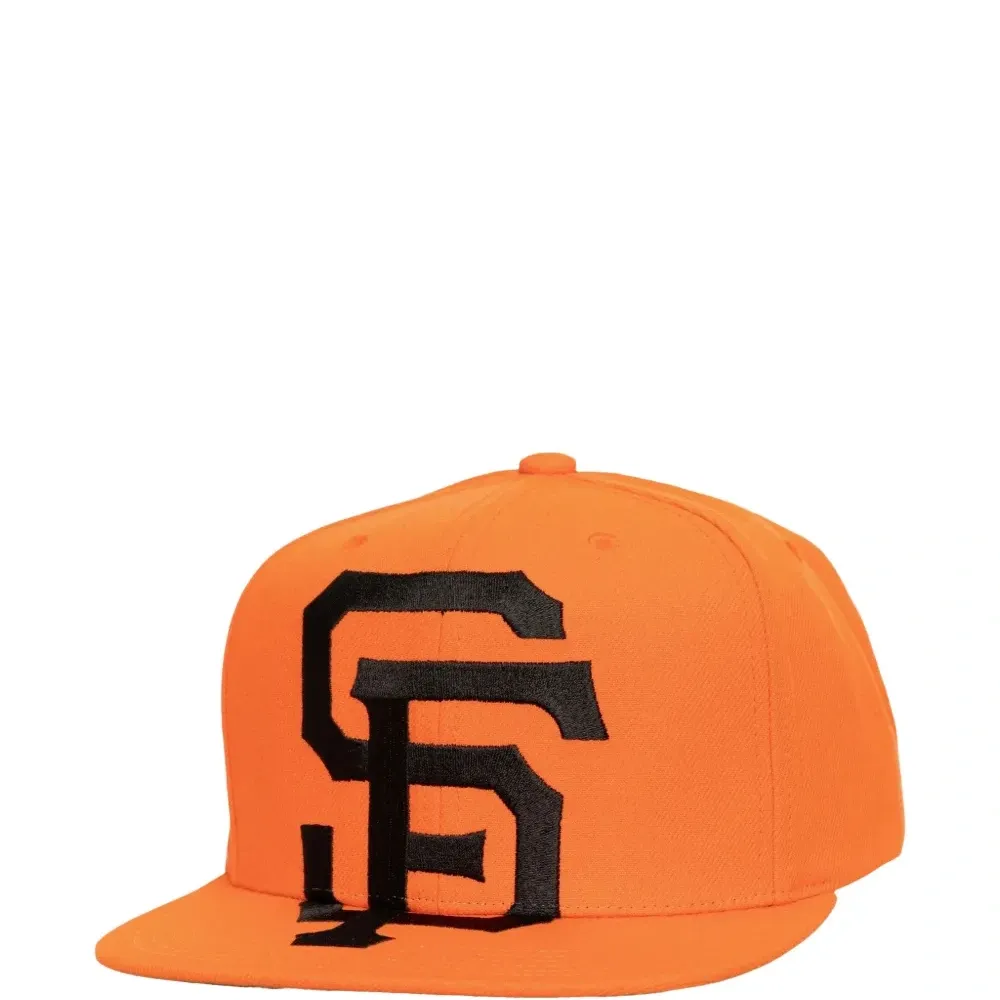 Бейсбольная кепка с логотипом San Francisco Giants и застежкой на защелке