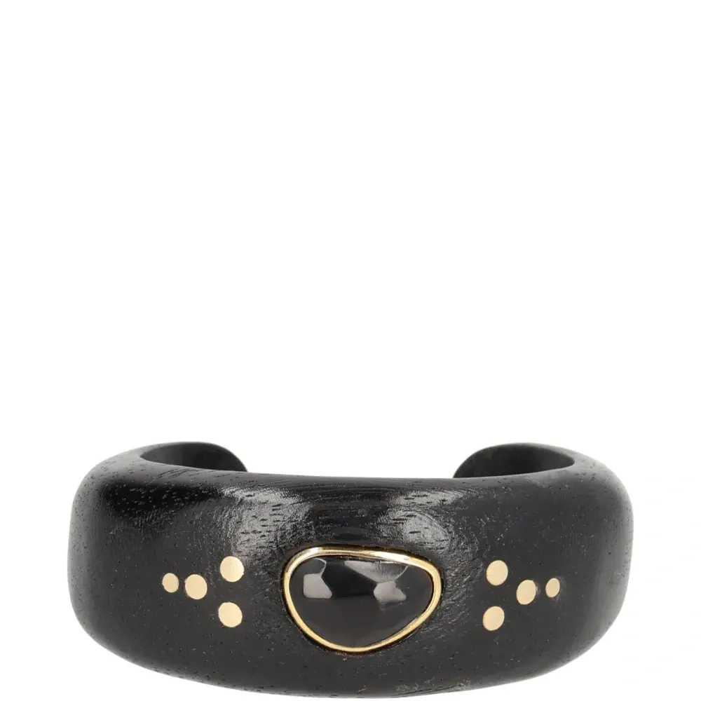 Браслет с украшением из камней