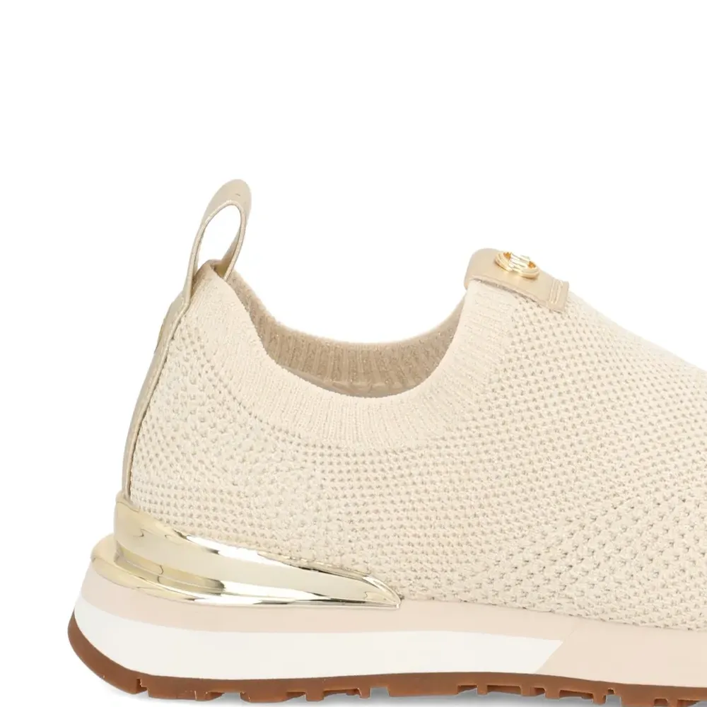 Кроссовки без шнурков