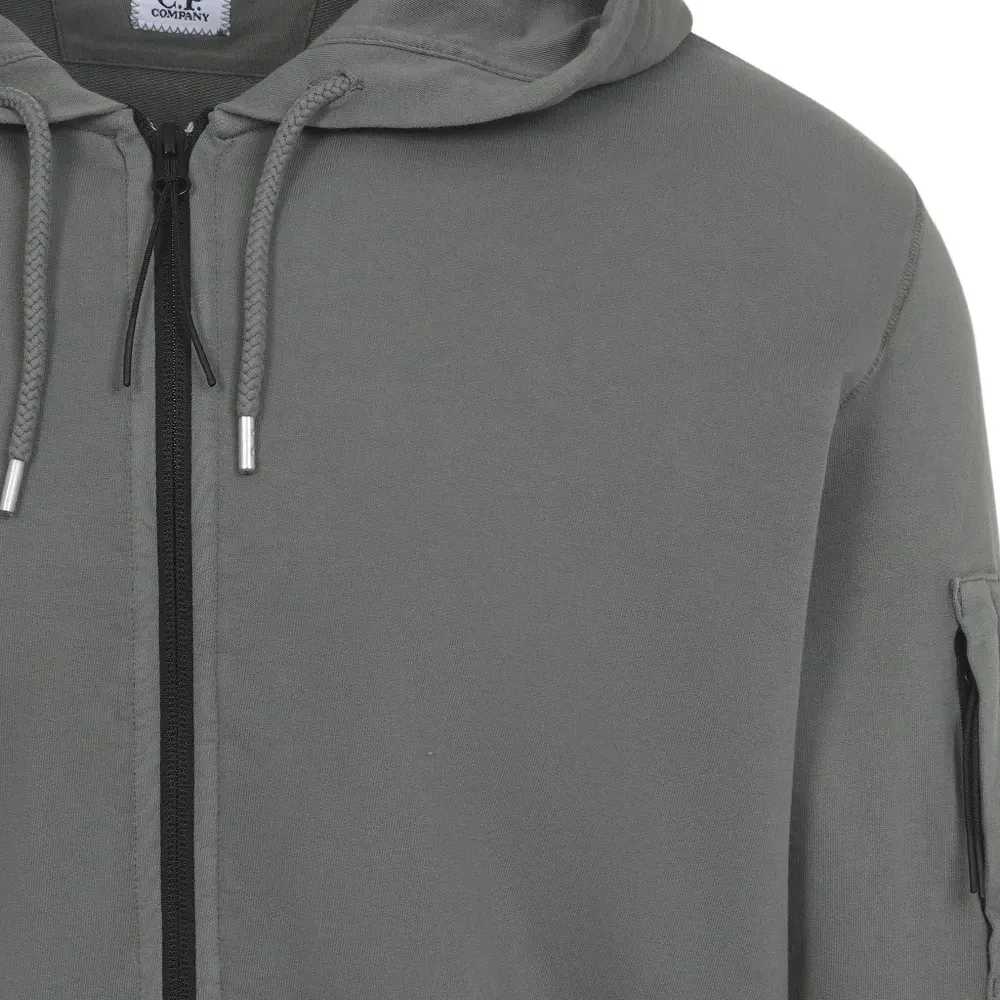 Толстовка на молнии с капюшоном