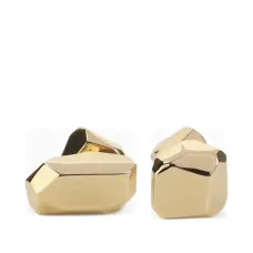 Серьги-гвоздики кубической формы