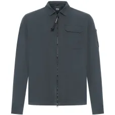 Рубашка с карманом на молнии