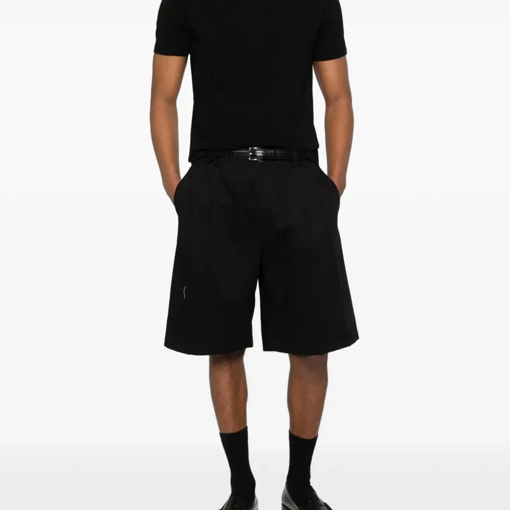 Футболка с логотипом