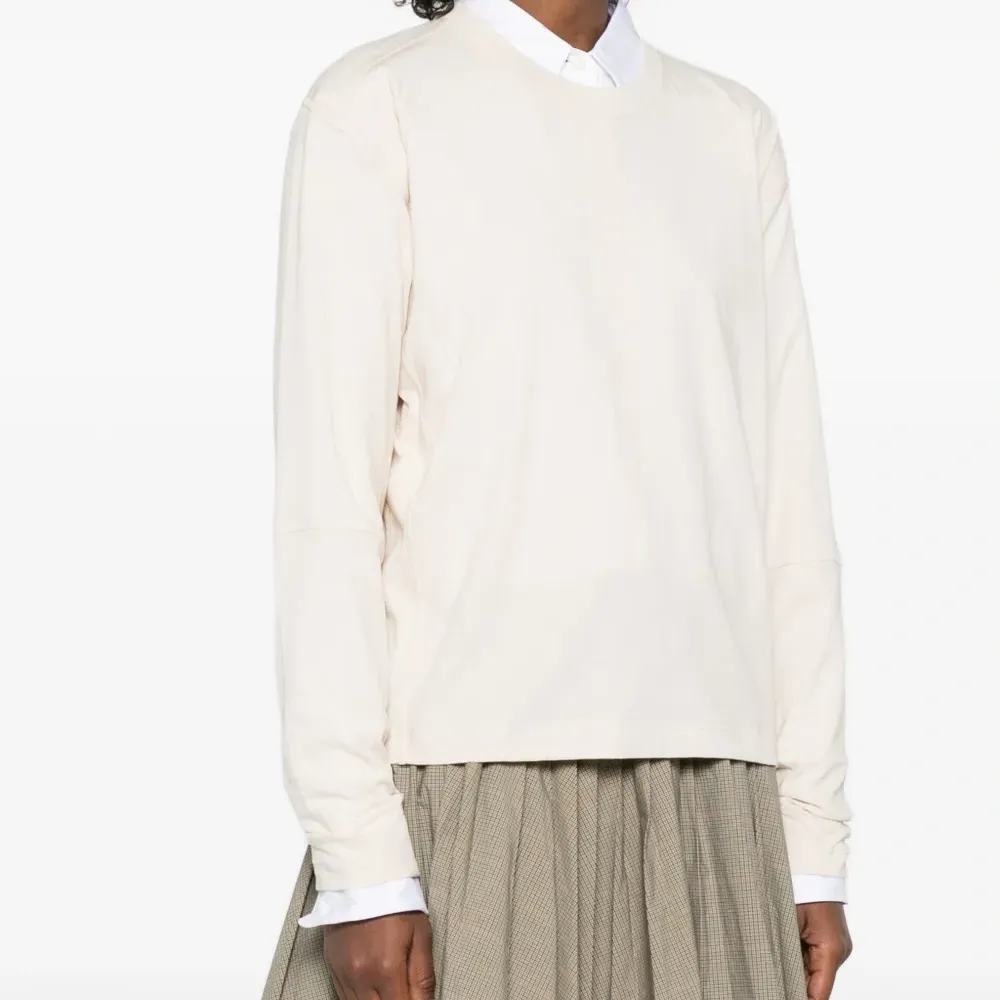 Футболка с длинными рукавами Футболка с длинными рукавами