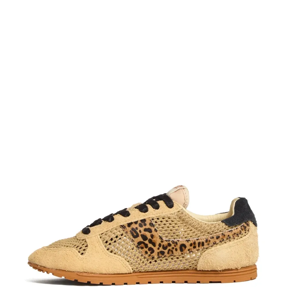 Кроссовки с леопардовым принтом Кроссовки с леопардовым принтом