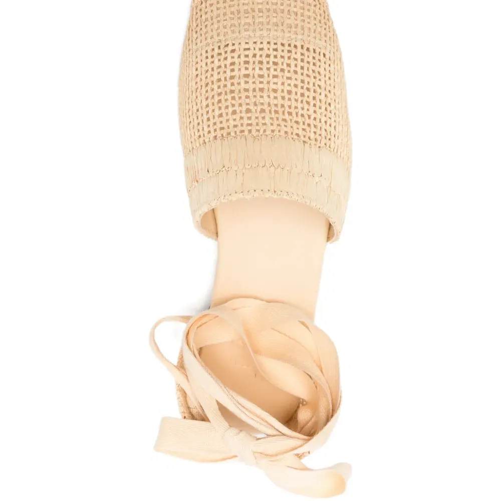 Плетёные эспадрильи с завязками