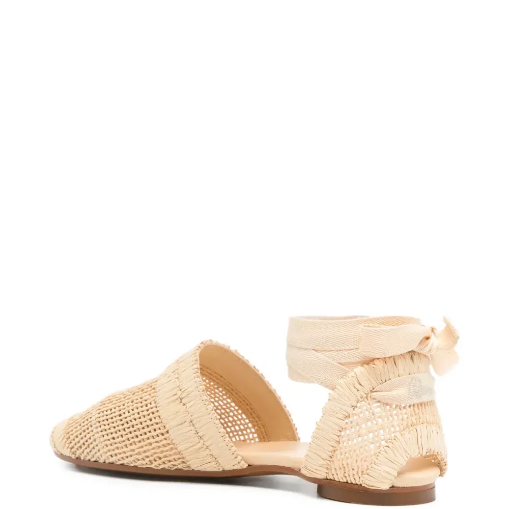 Плетёные эспадрильи с завязками