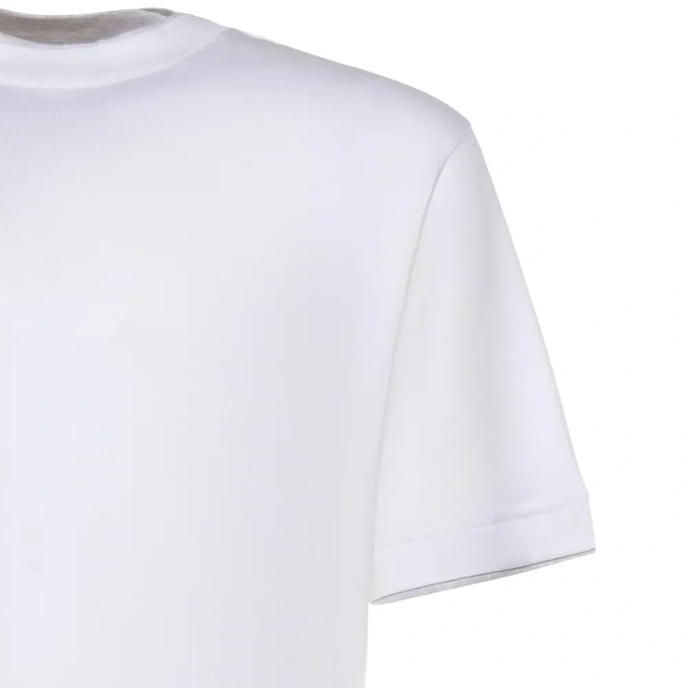 Футболка с круглым вырезом