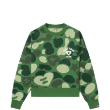 Топ с камуфляжным принтом и логотипом Топ с камуфляжным принтом и логотипом