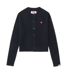 Кардиган на пуговицах с нашивкой в виде сердца