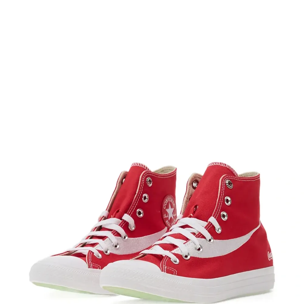 Кеды Chuck Taylor All Star в сотрудничестве с Coca Cola