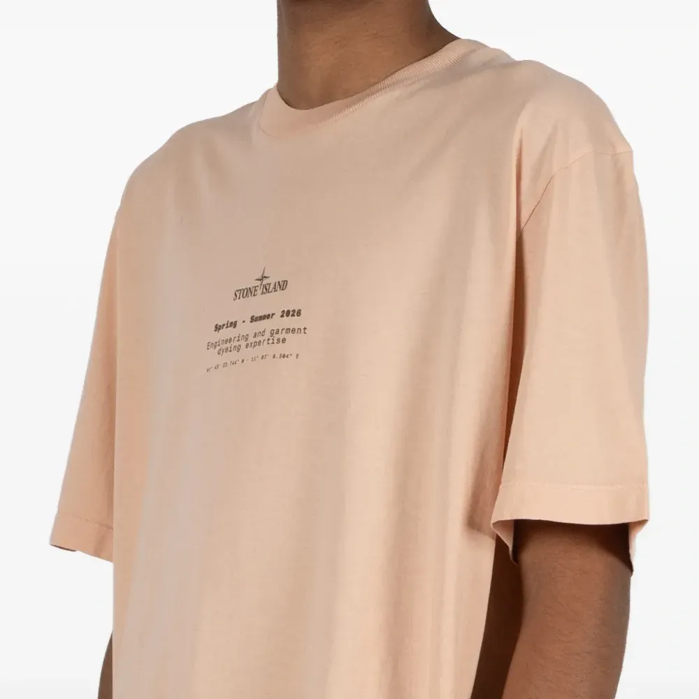 Футболка с принтом логотипа