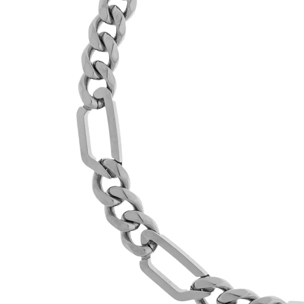 Браслет из цепочек