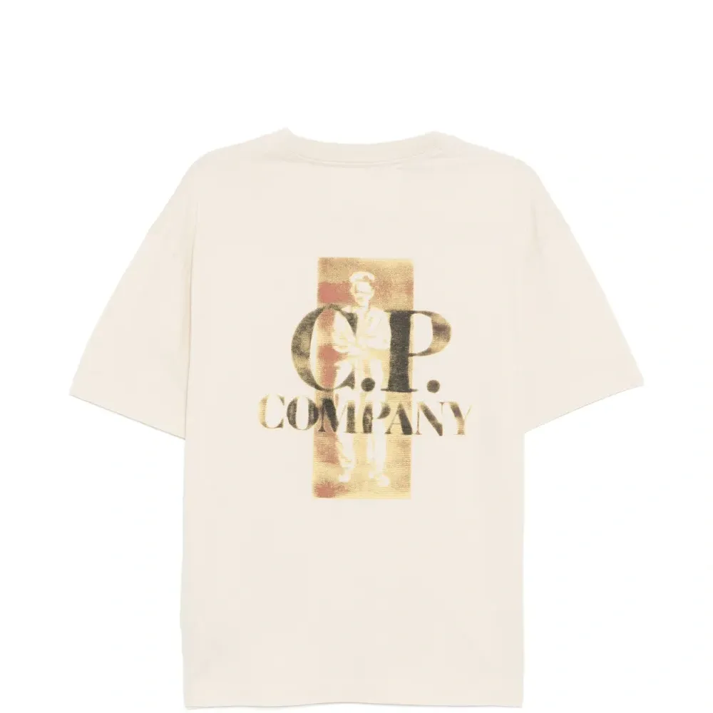 Футболка с логотипом