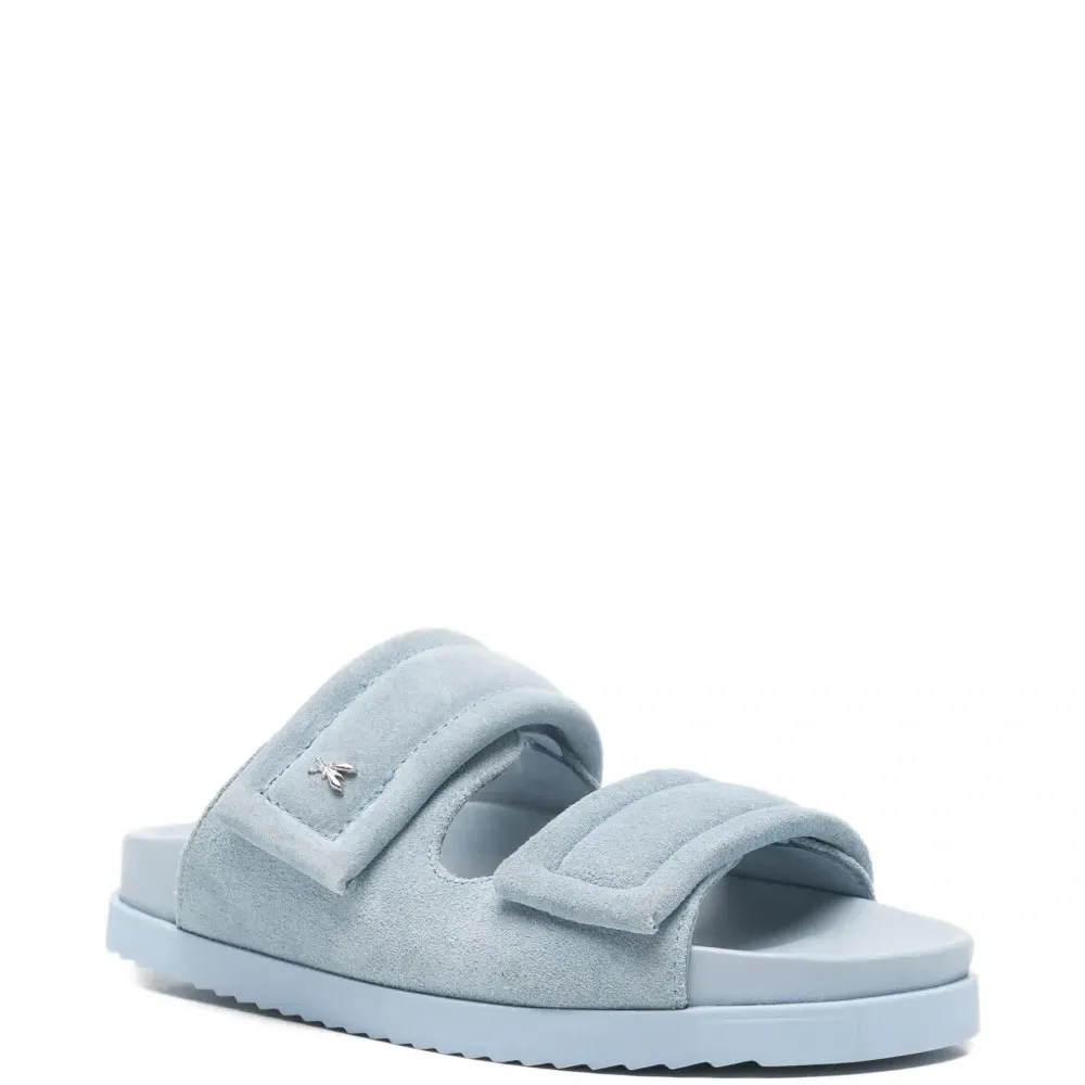 Замшевые босоножки без каблука