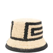 Геометрическая панамка из рафии