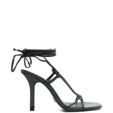 Новые сандалии на квадратном каблуке