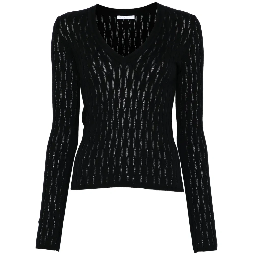 Свитер с V-образным вырезом