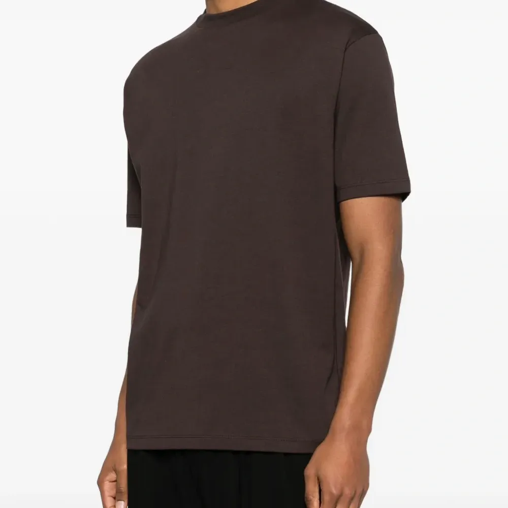 Футболка с логотипом