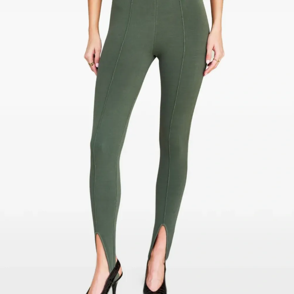 Леггинсы с подтяжками