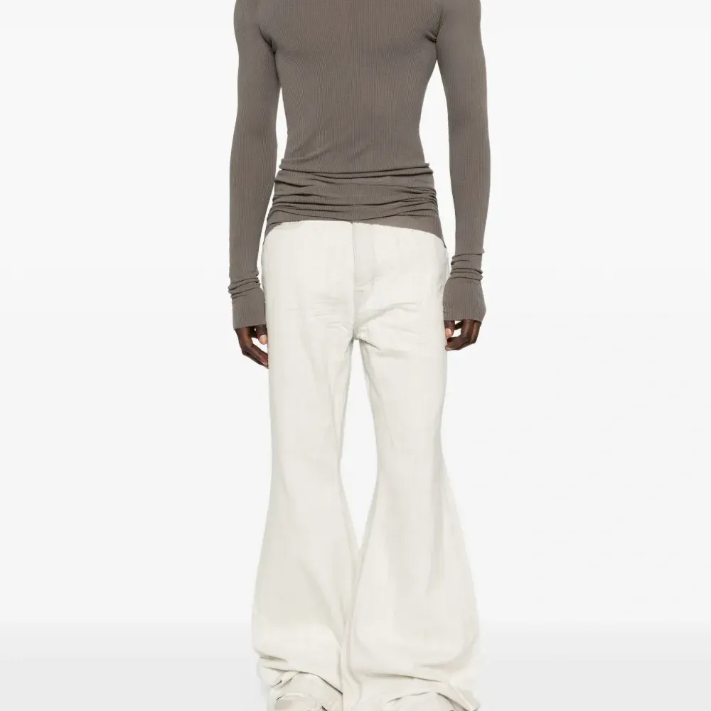 Рифленая футболка с длинными рукавами