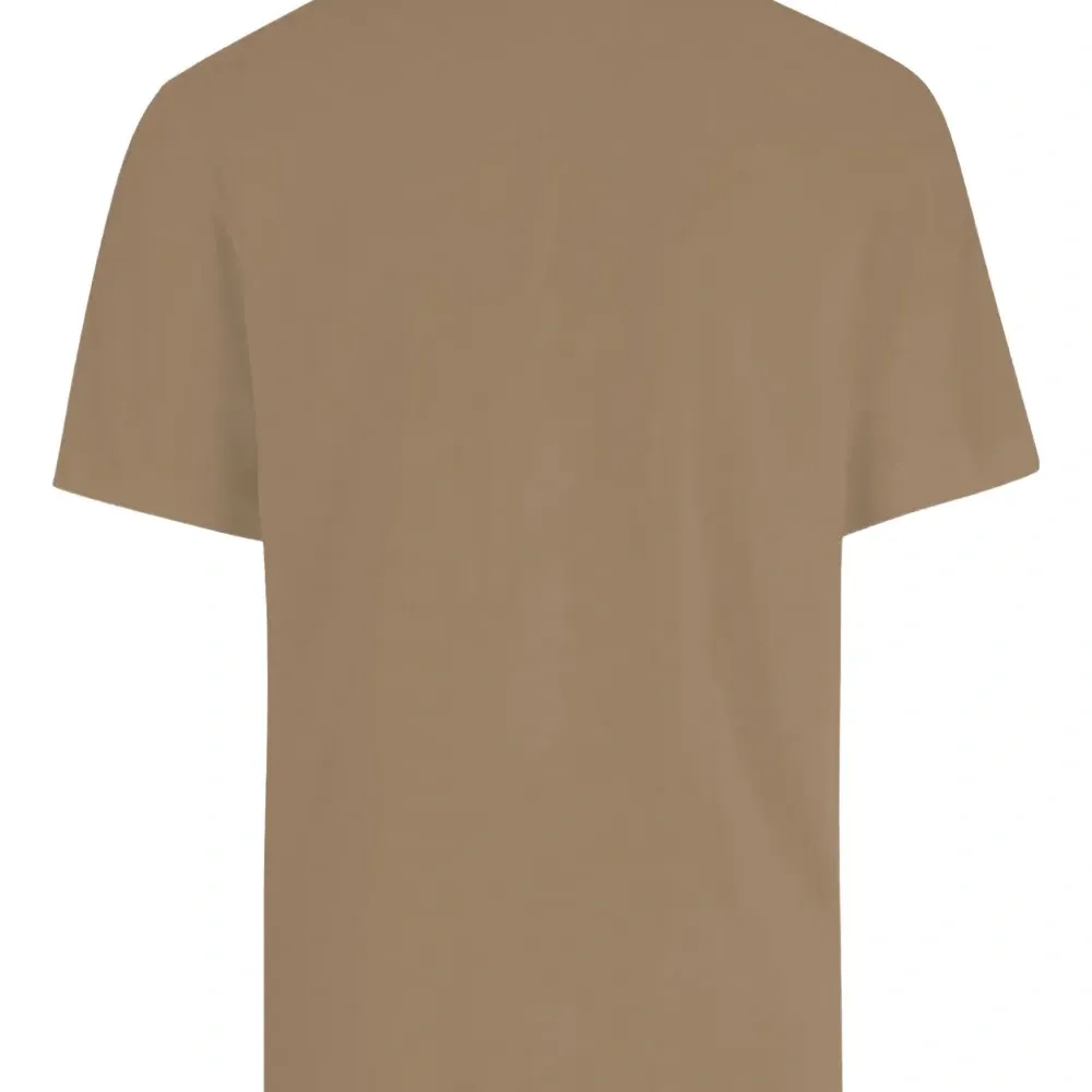 Футболка с логотипом