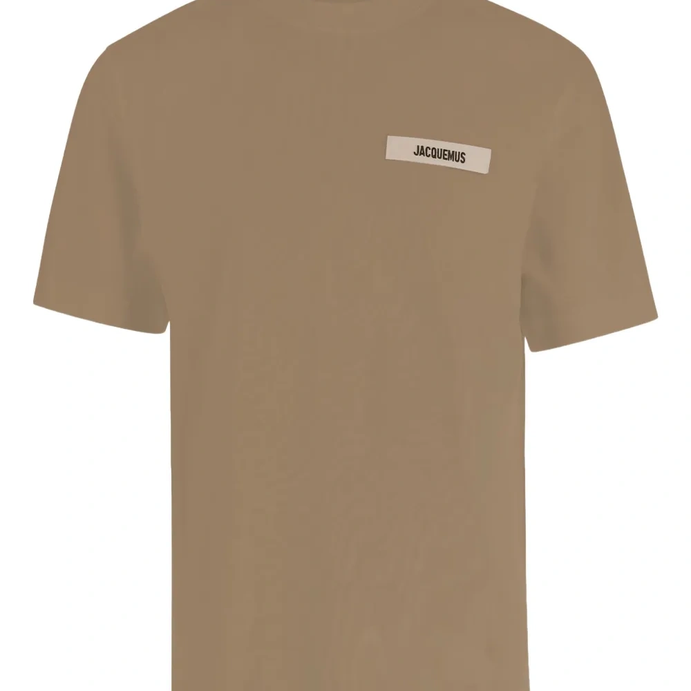 Футболка с логотипом