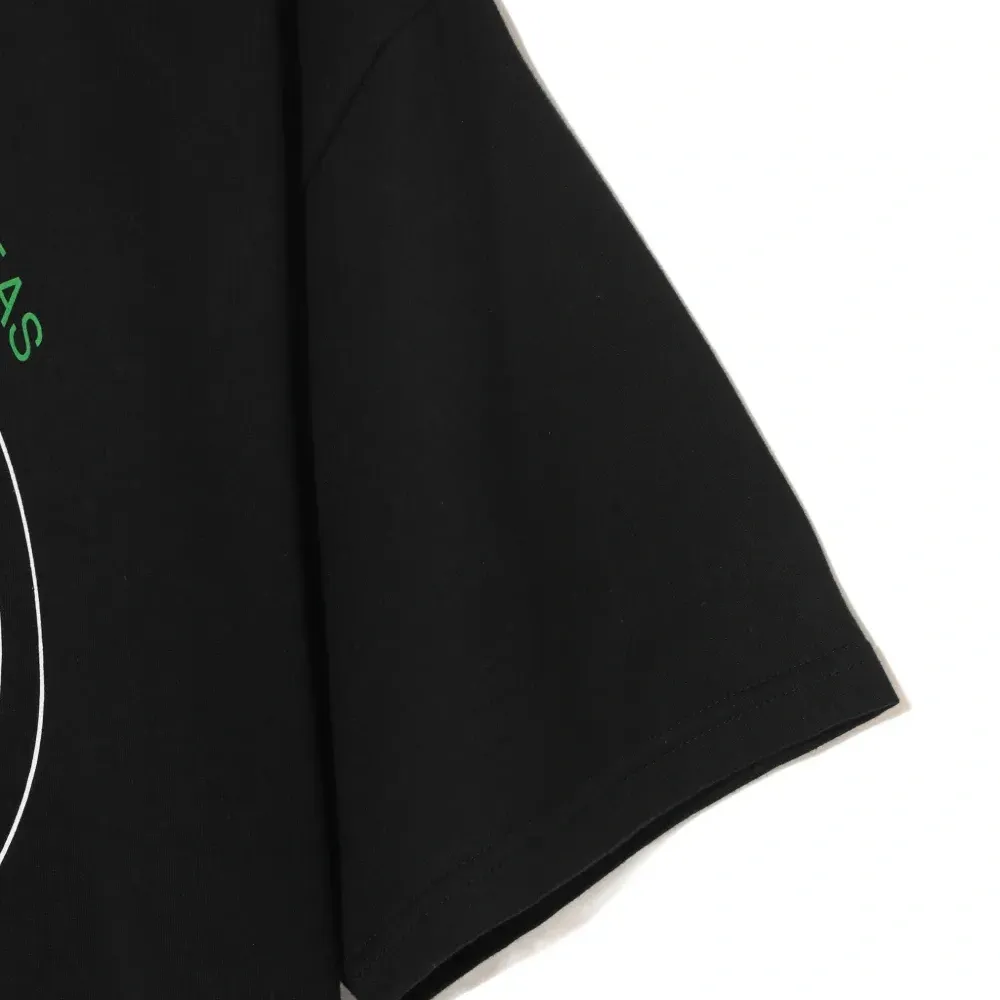 Футболка с графичным принтом