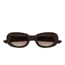 Солнцезащитные очки овальной формы Солнцезащитные очки овальной формы