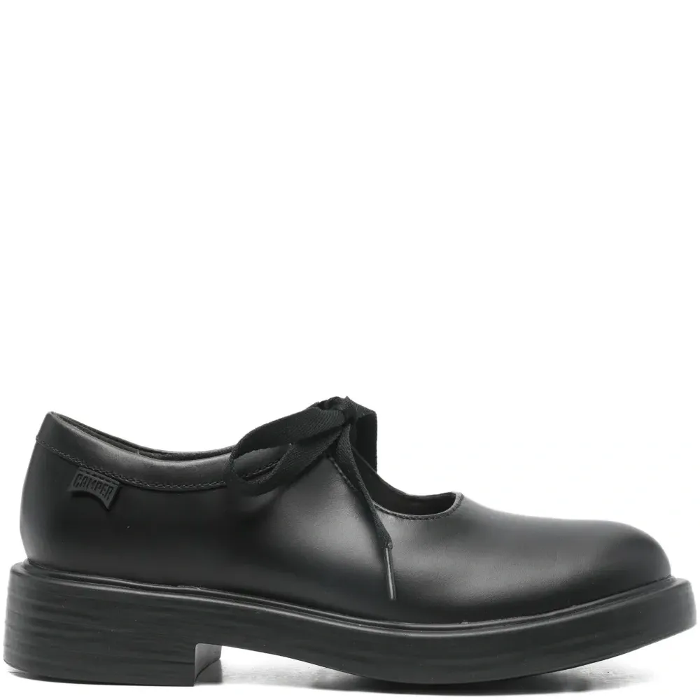 Лоферы с лентами для шнуровки