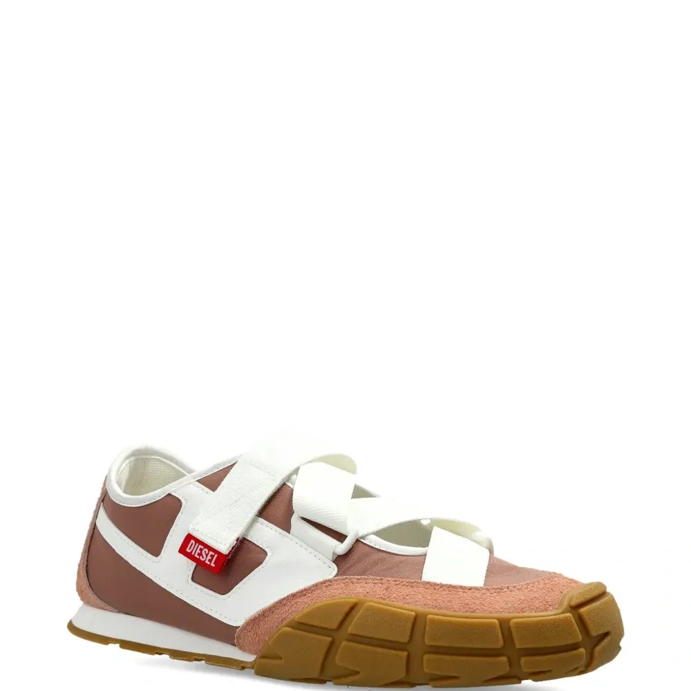 Кроссовки на липучках