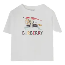 Футболка с логотипом