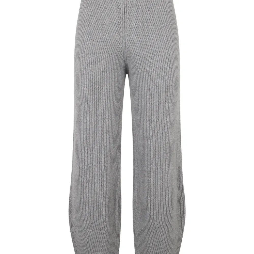 Брюки в рубчик