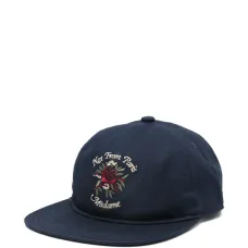 Бейсболка с лозунгом "Rose"